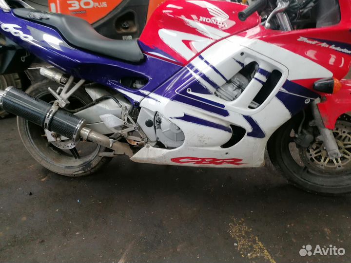 Honda CBR f3 в разборе