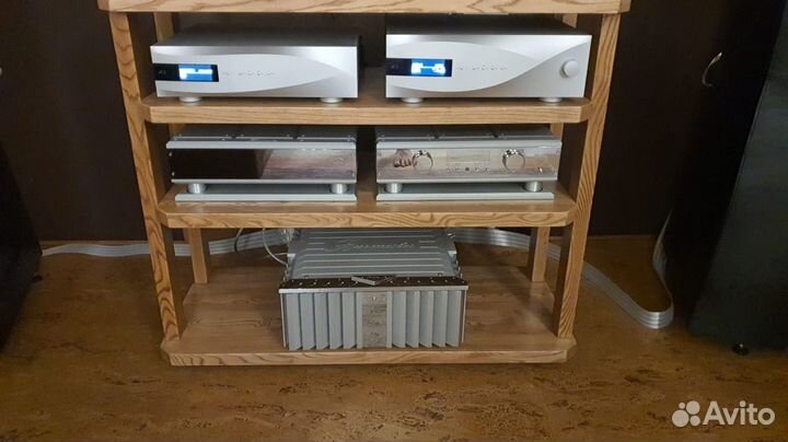 Burmester 077 предварительный усилитель High-End