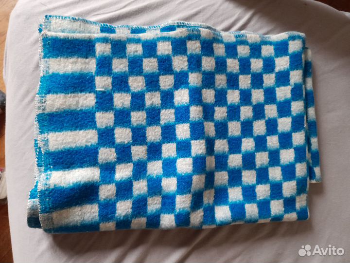 Одеяло 90х90см детское 100 шерсть