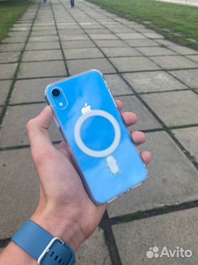 iPhone Xr, 64 ГБ