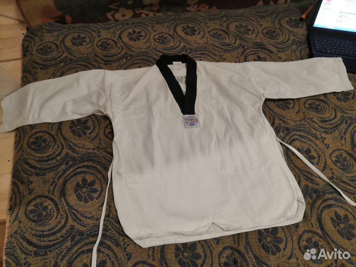 Кимоно для тхэквондо