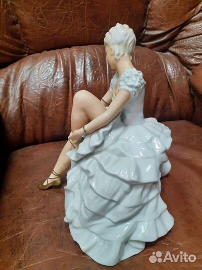 Фарфоровая балерина, танцовщица. Германия