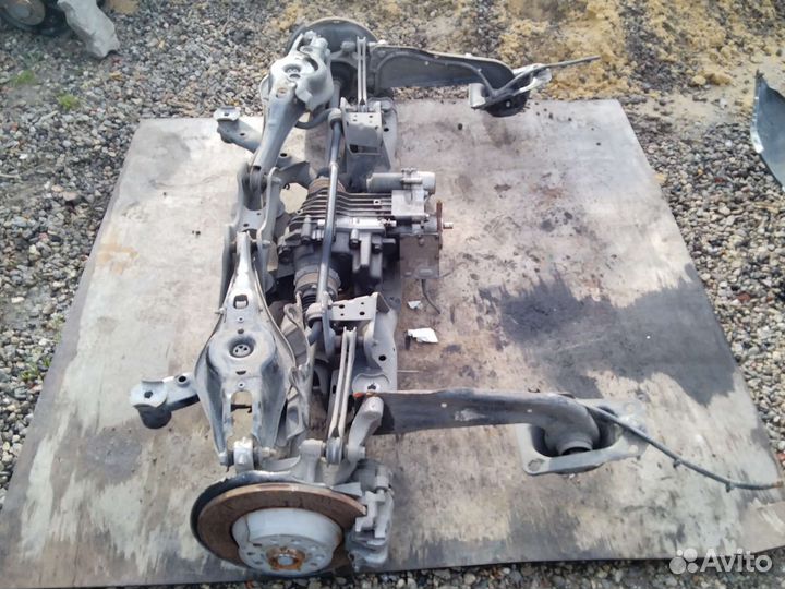 Volkswagen Tiguan 2 Подрамник задний