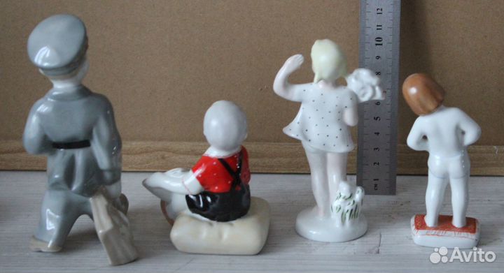 Фарфоровые статуэтки лфз Серия Счастливое детство