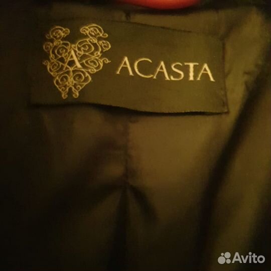 Пуховик женский