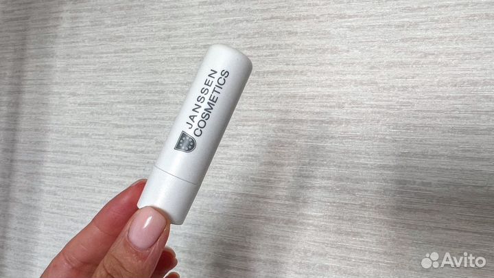 Люкс бальзам для губ Janssen