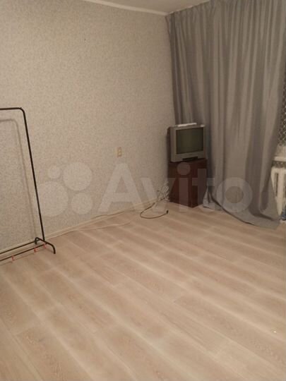 Комната 17 м² в 4-к., 1/9 эт.