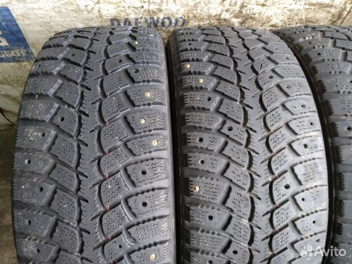 Kumho I'Zen Wis KW19 205/55 R16 91T