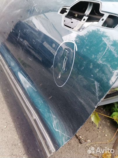 Митсубиси поджеро 3 дверь передняя левая