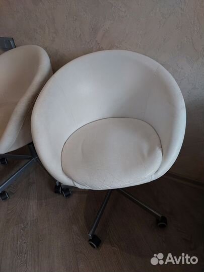 Компьютерные кресла под реставрацию