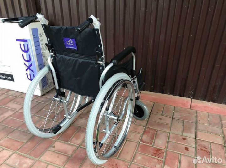 Инвалидное кресло коляска новая