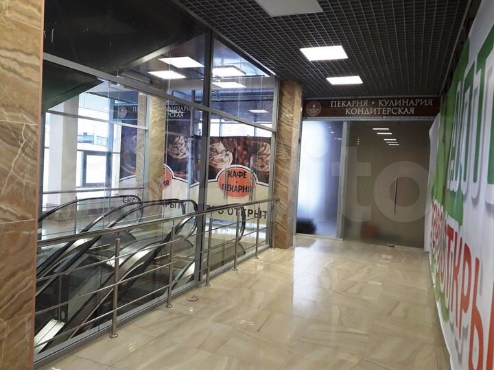 Торговая площадь, 1200 м²