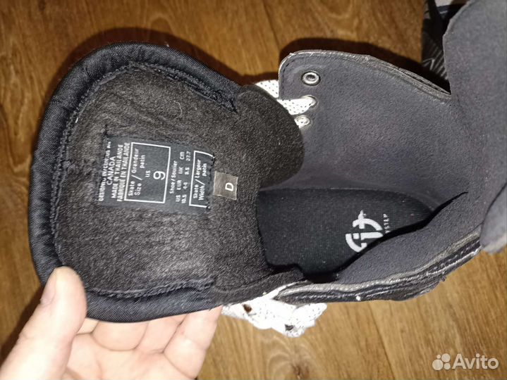 Хоккейные коньки Reebok