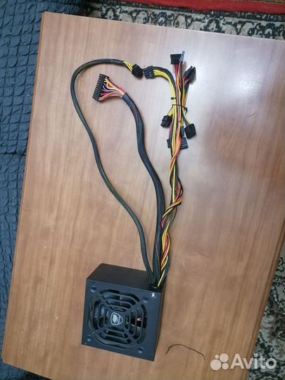Блок питания