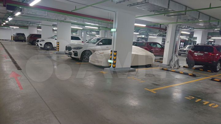 Машиноместо, 14 м²