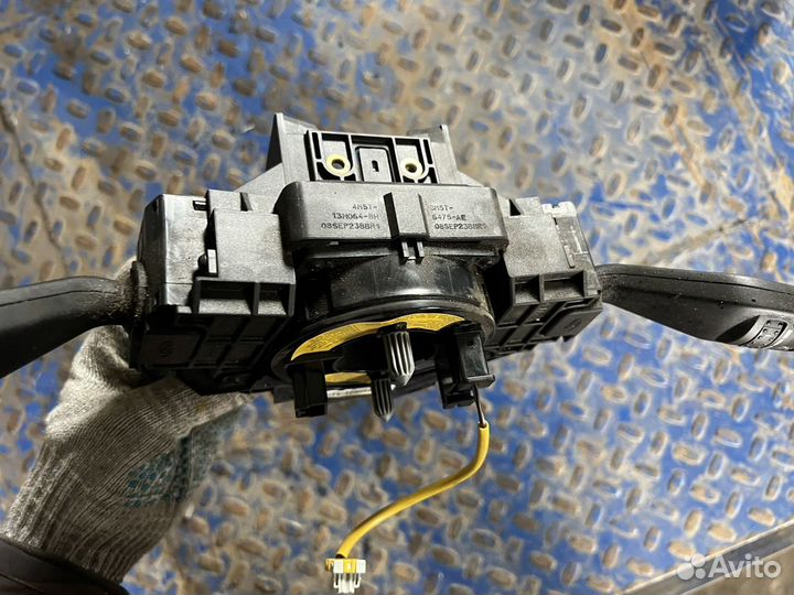 Подрулевой переключатель шлейф Ford Focus 2