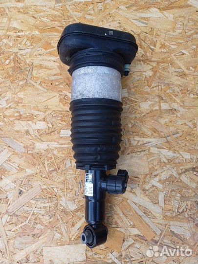 Пневмоамортизатор подвески задний левый Bmw X7 G07