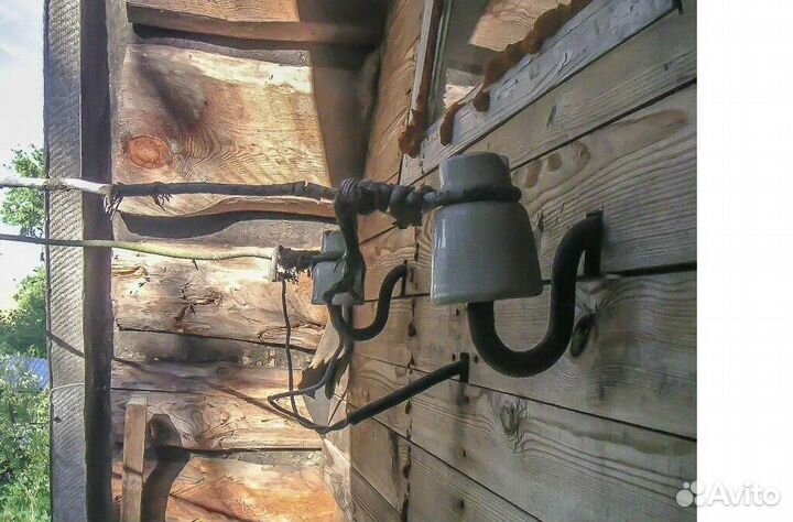 С хранения модель крюка для эл.провода в дом