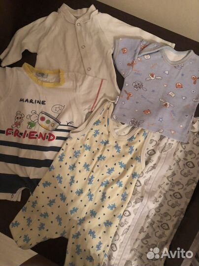 Большой пакет одежды на мальчика от 0-6 месяцев