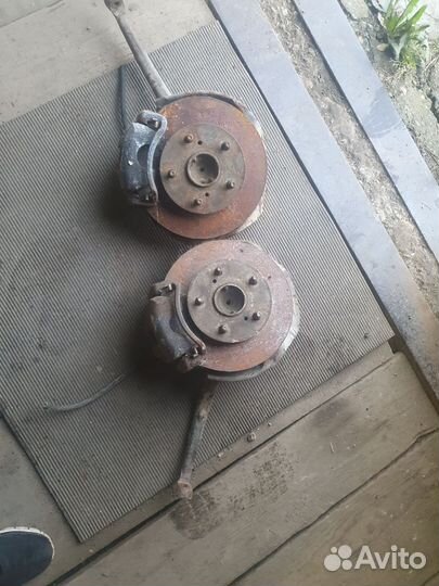 Поворотный кулак на марк 2