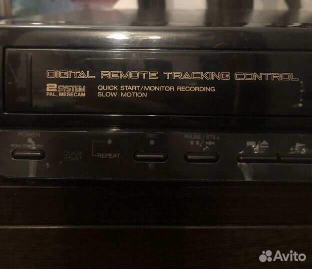 Видеомагнитофон akai