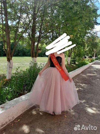 Вечернее платье на выпускной