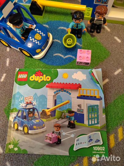 Лего дупло полицейский участок