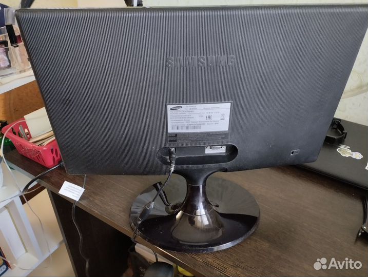 Монитор Samsung S19C300N