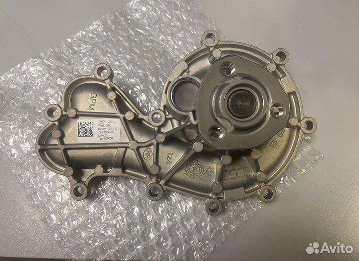 Водяной насос Porsche