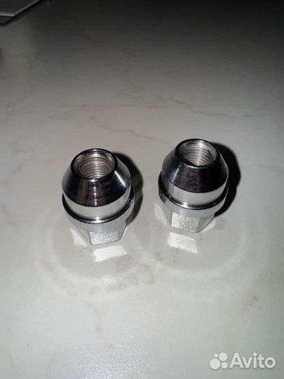 Х2 Гайка M14x1,5 конус.выс.41, ключ 22,хром