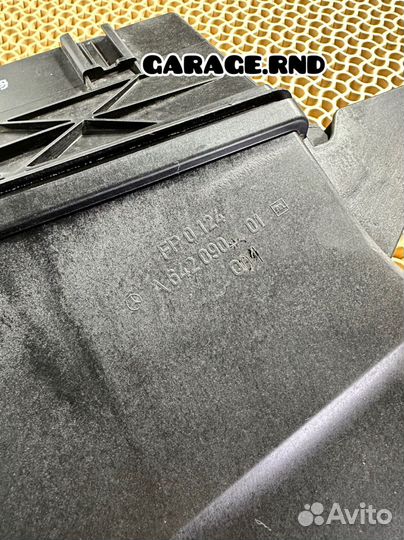 Корпус воздушного фильтра Mercedes -Benz w222