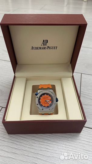 Наручные часы