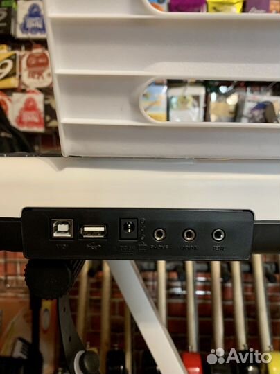 Синтезатор с Активной Клавиатурой (аналог Casio)