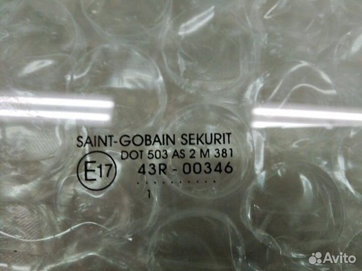 Стекло двери переднее правое Mercedes-Benz C-Class