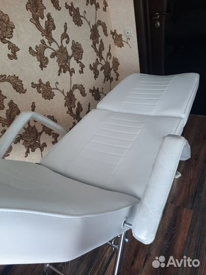 Массажный стол