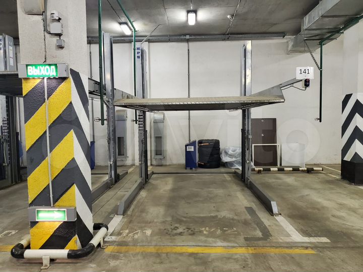 Машиноместо, 14 м²