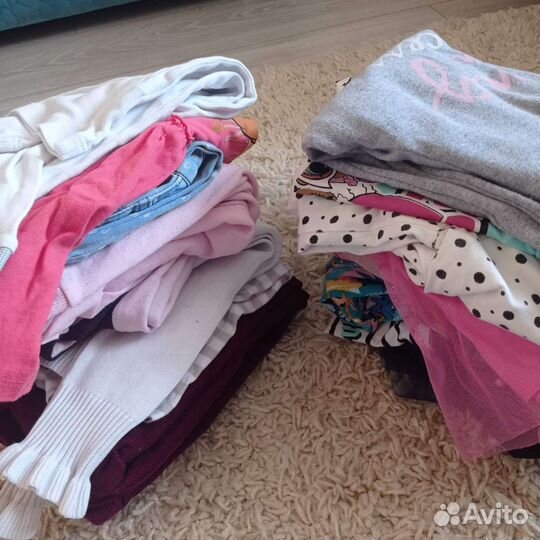Продаю детские вещи