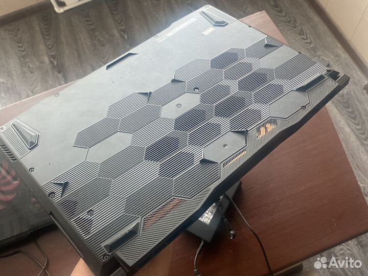 Игровой ноутбук на GTX 3060 + Intel i7