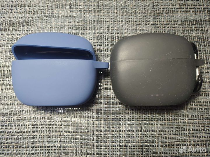 Чехлы силиконовые для телефона и наушников