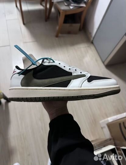 Nike air jordan 1 travis scott olive