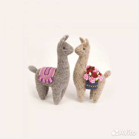 Интерьерная вязанная игрушка ручной работы