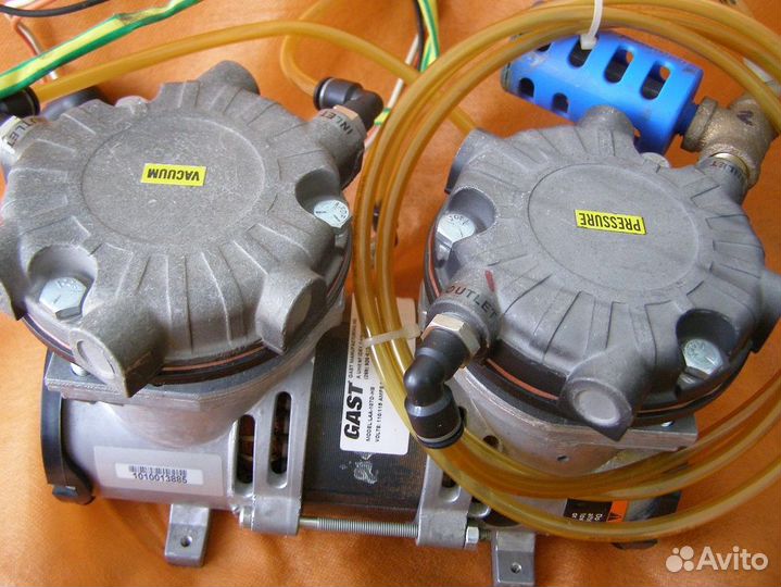 Вакуумный насос Stairs Vacuum LAA-107D-HB (США)