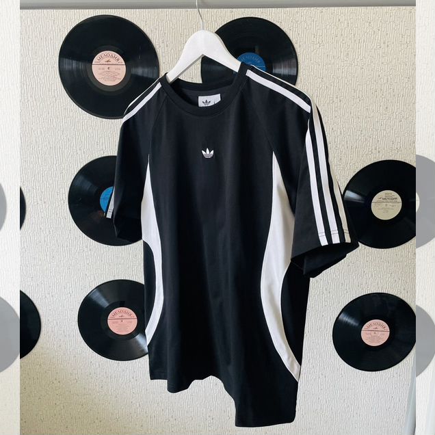 Футболка Adidas old school черная