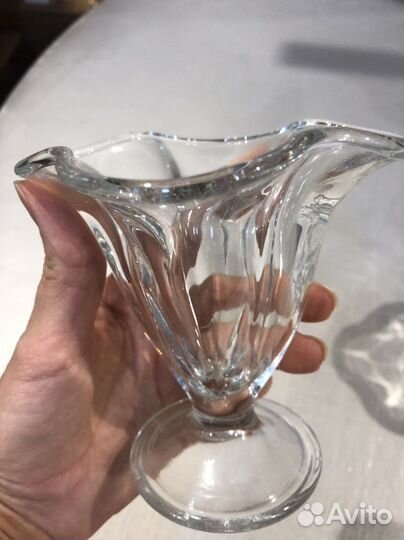 Стеклянная мороженница