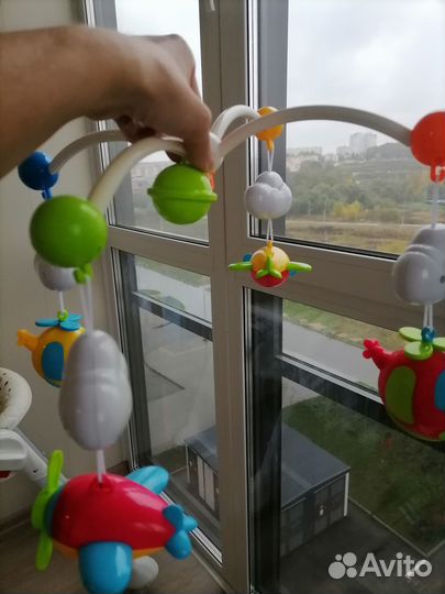 Мобиль музыкальный в кроватку