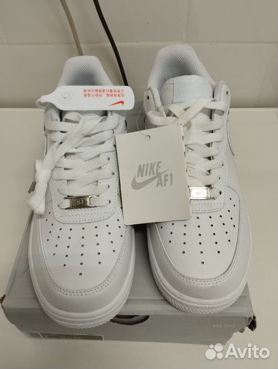 Кроссовки Nike Air Force 1 CW2288-111 белые