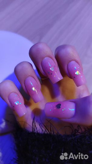 Модель на маникюр бесплатно