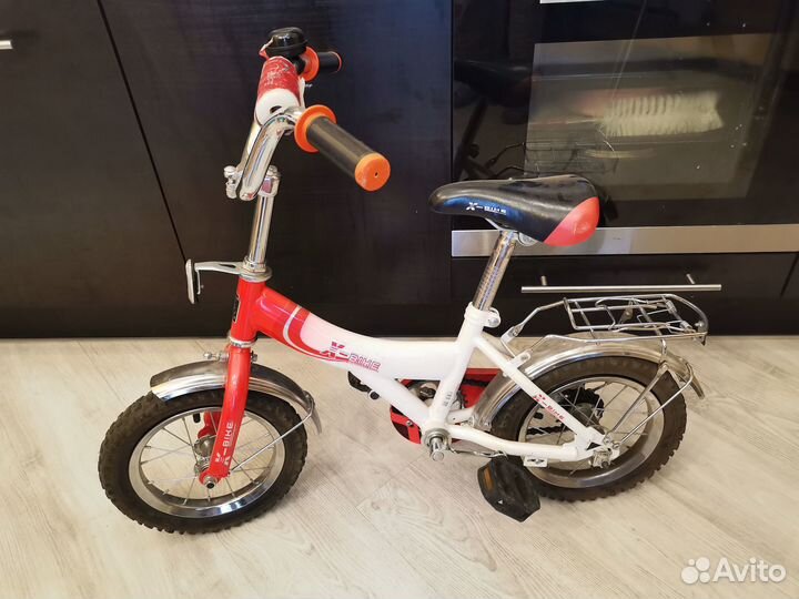 Детский велосипед с ручкой бу