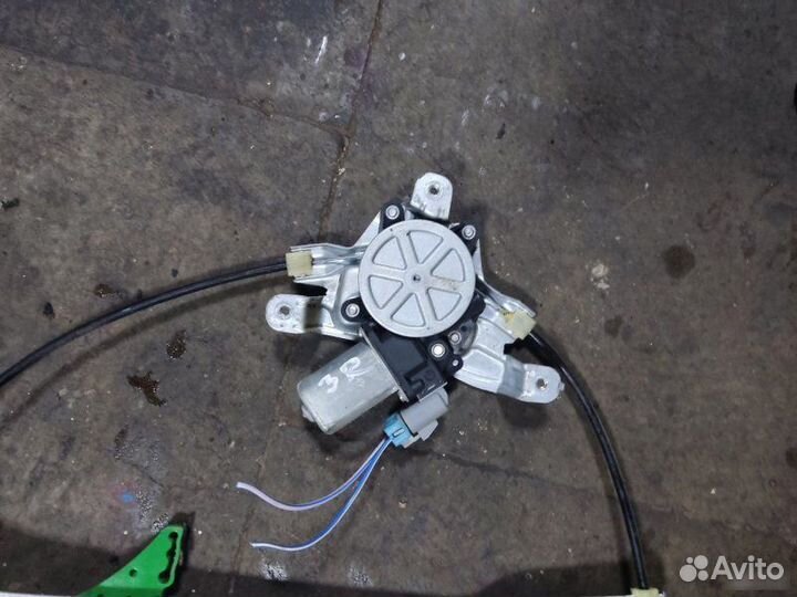 Стеклоподъемник задний правый Geely Emgrand Ec7