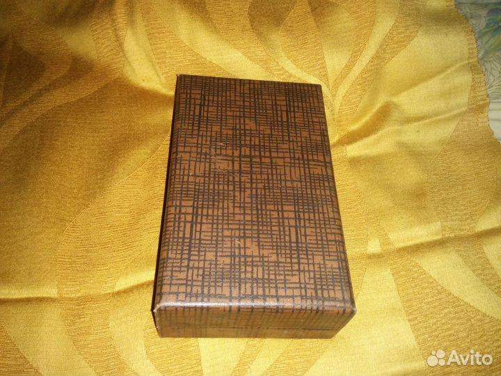 Симпатичная шкатулка/коробочка/ящичек/кофр